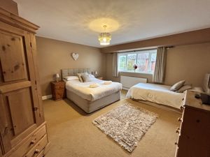 Photo 20- click for photo gallery